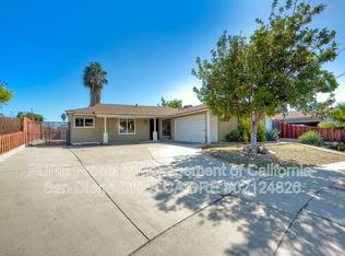 727 Melrose Pl, Vista, CA 92083