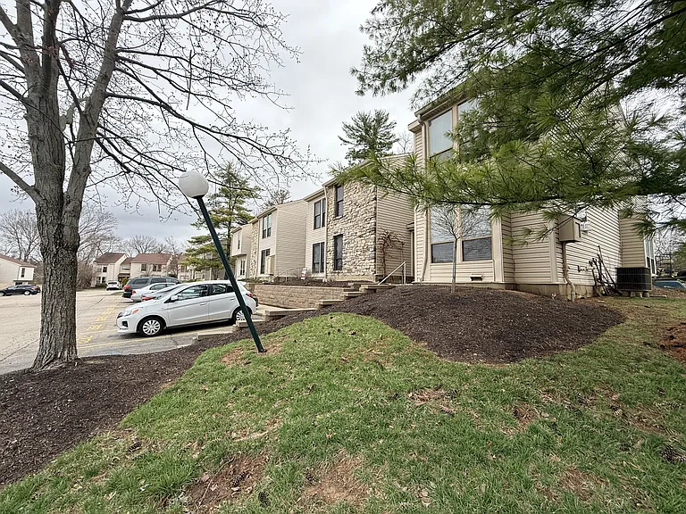 7280 E Galbraith Rd #C — Photo 17