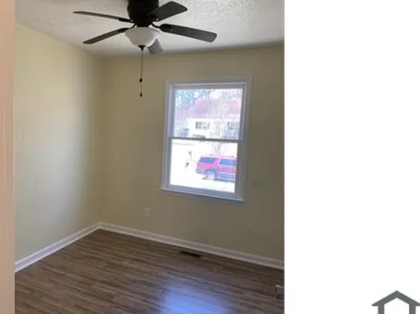 211 Artesian Dr, Garner, NC 27529