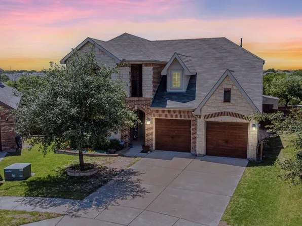 5705 Spirit Lake Dr, Fort Worth, TX 76179