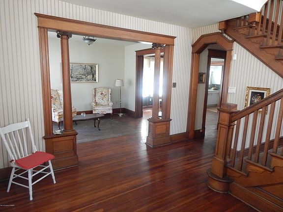 Foyer view 1