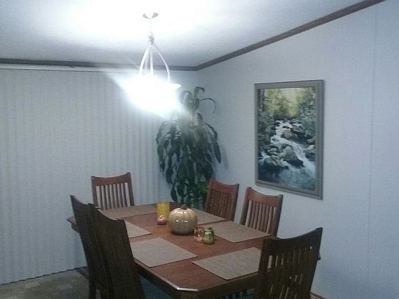 5th image of 7194 Trillium Ct