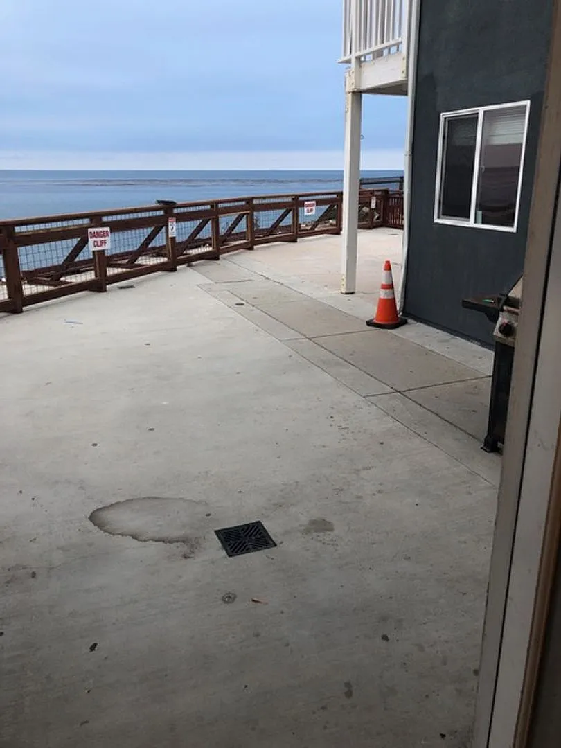 6707 Del Playa — Photo 3