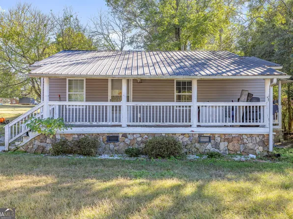 268 Barber St, Commerce, GA 30529