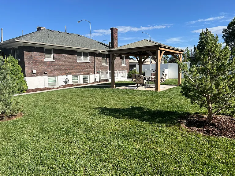 108 E Center St #B1 — Photo 14