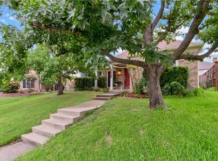 2116 Dover Dr, Carrollton, TX 75006