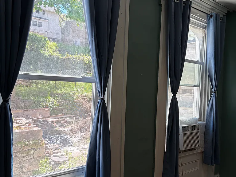 605 Mahantongo St #1 — Photo 14