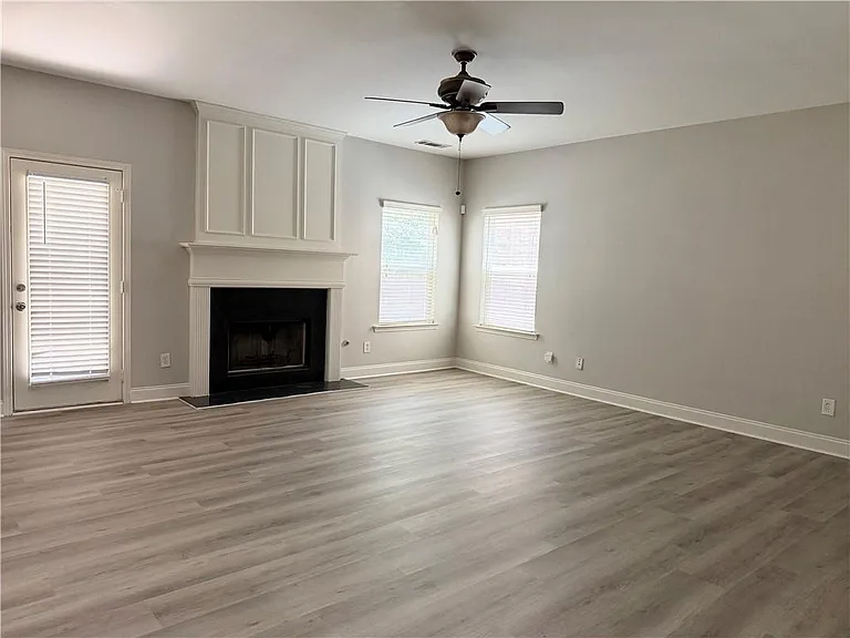 3051 Montauk Hill Dr — Photo 4