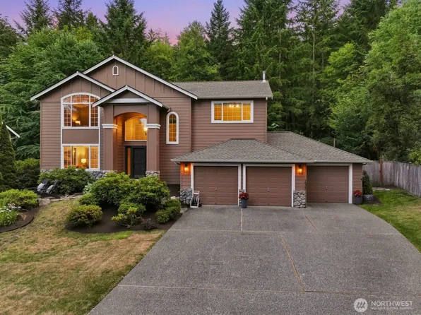 1535 SW 15th Place, North Bend, WA 98045