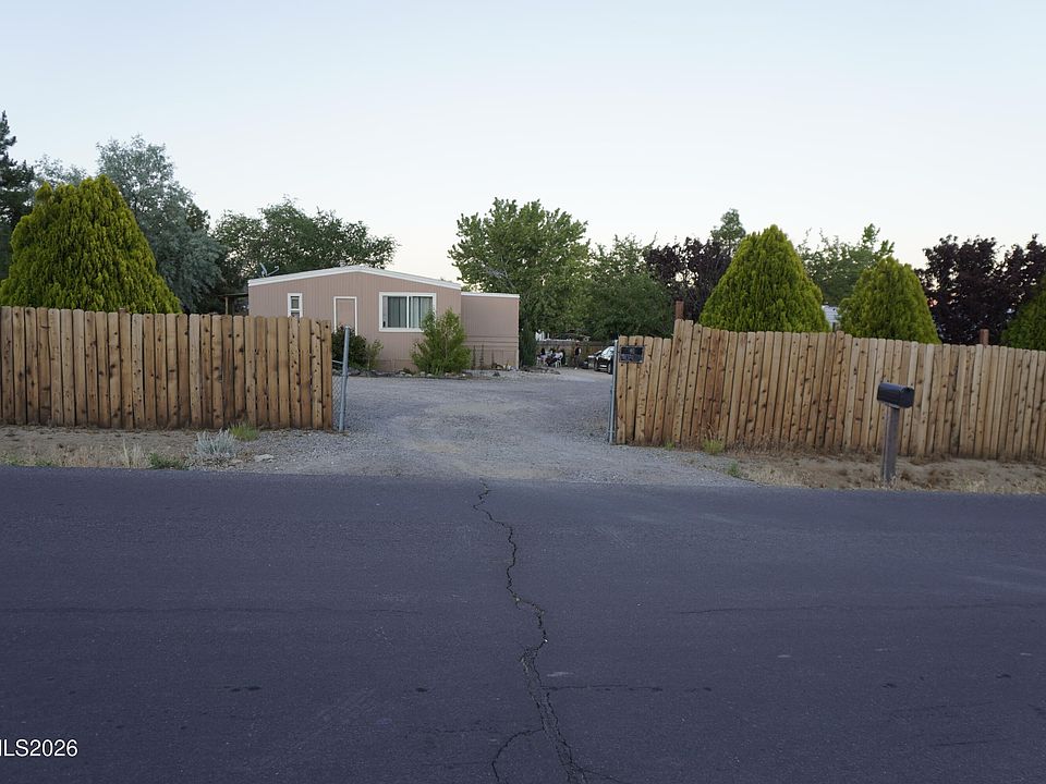 1st image of 5886 Leon Dr