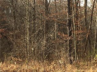 447 Farmington Ohiopyle Rd, Farmington, PA 15437