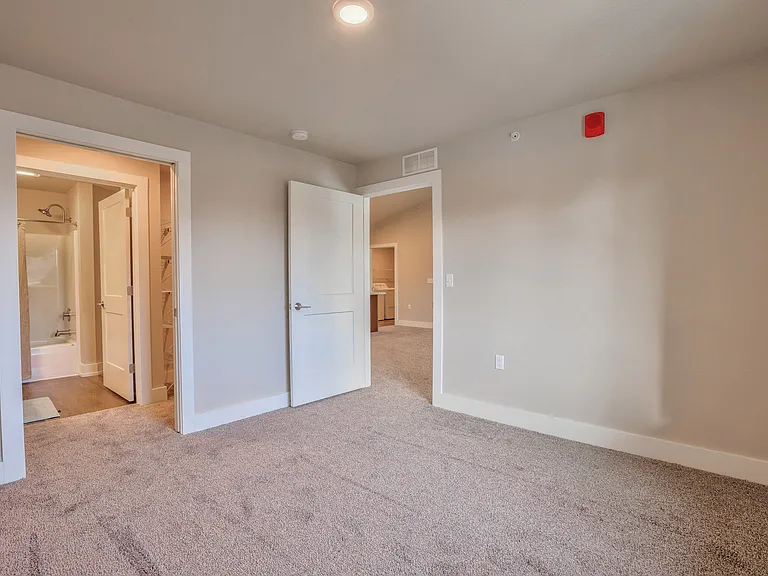 Verndale Apartments — Photo 7