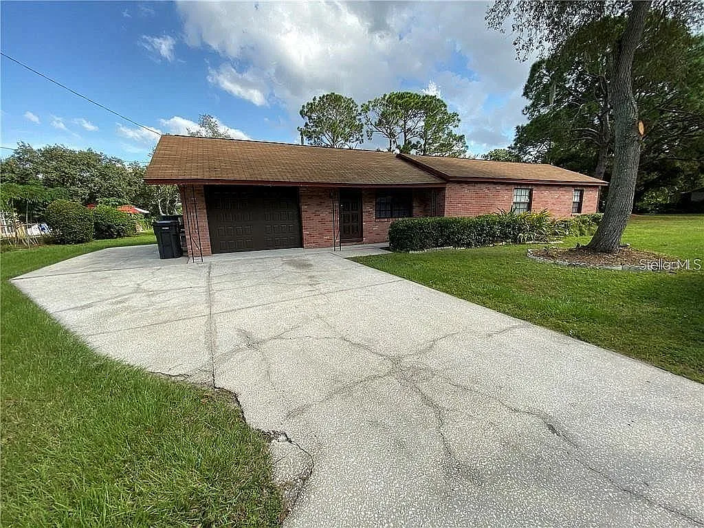 6703 River Rd — Photo 1