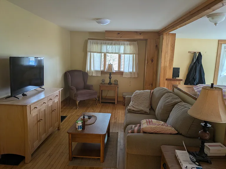 582 Stagecoach Rd — Photo 5