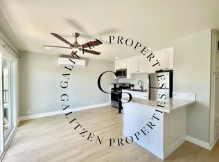 208 14th St APT B, Huntington Beach, CA 92648