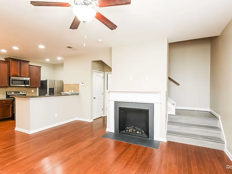 3847 Humber Ct — Photo 4