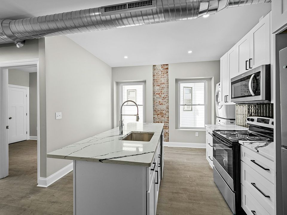 Kitchen/Laundry