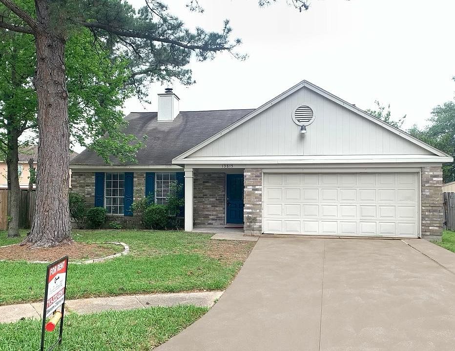 1st image of 13815 Glade Hollow Dr