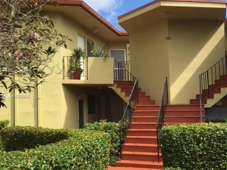 1st image of 18604 NE 18th Ave APT 251