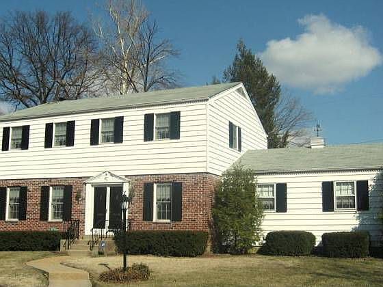 1st image of 306 Luther Ln