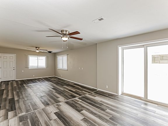 3rd image of 3411 S Margo Dr