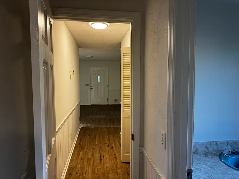 12610 Providence Rd — Photo 16