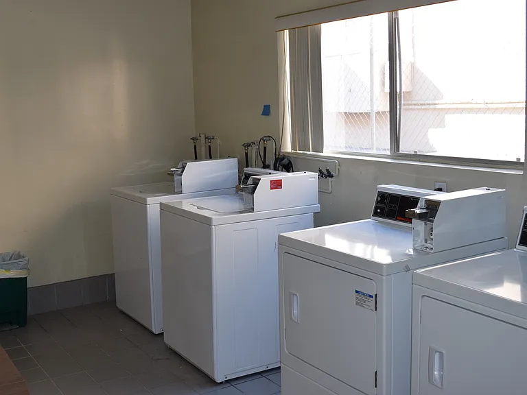 421 Indiana St #9 — Photo 15