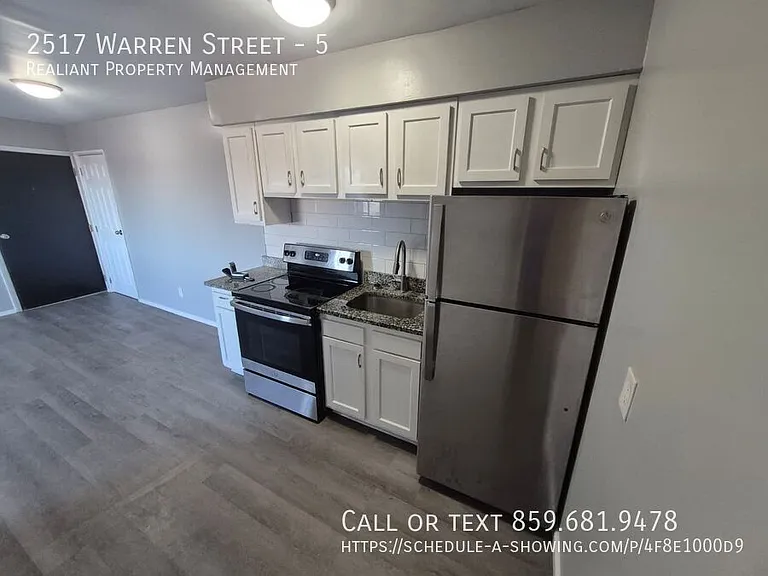 2517 Warren St #5 — Photo 4