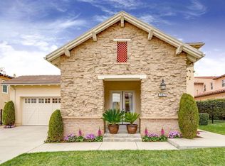 545 E Viewcrest Dr, Azusa, CA 91702