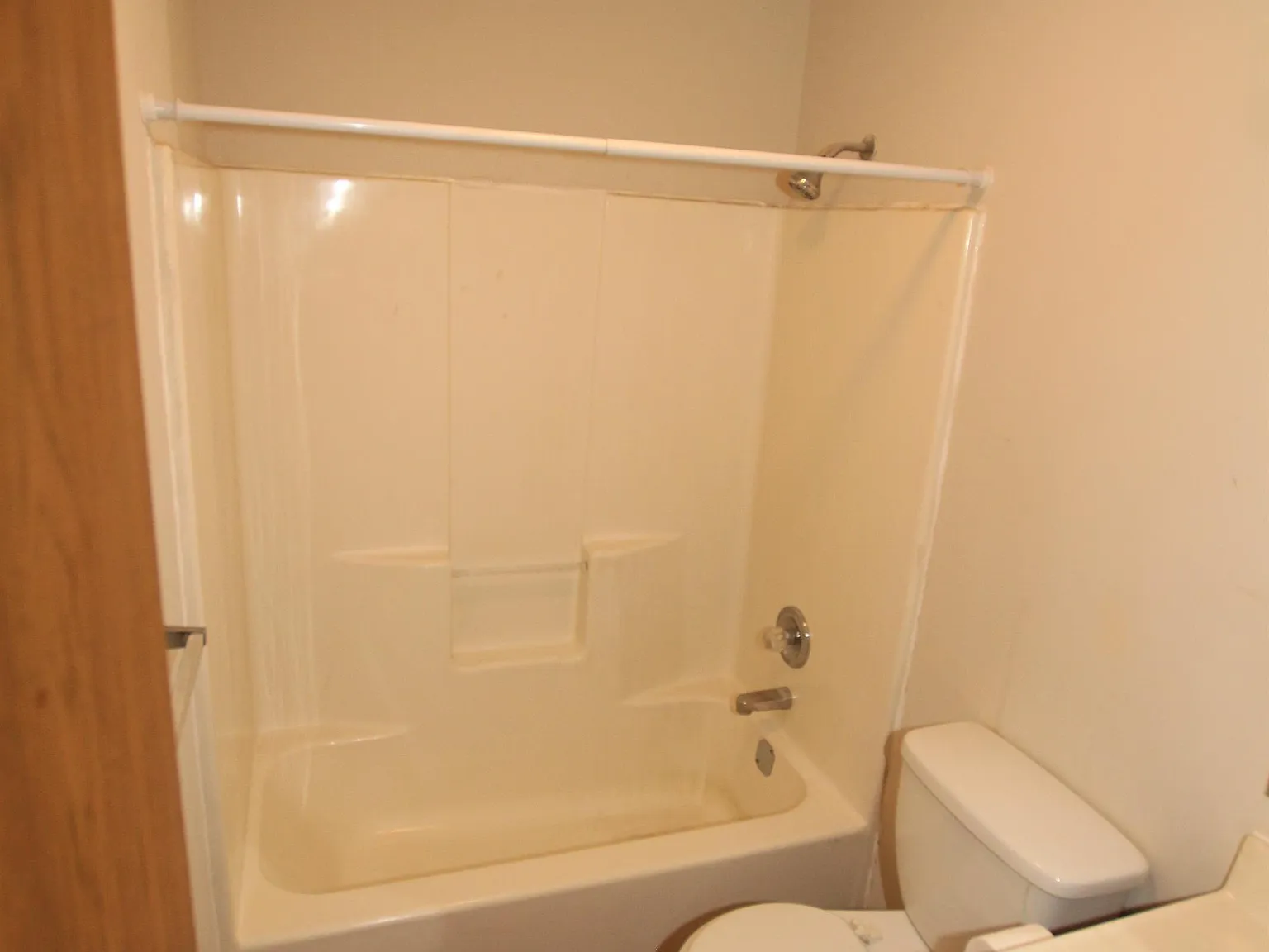 301 Ridge Street - D — Photo 4