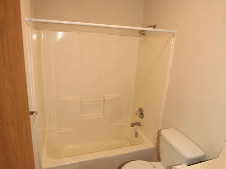 301 Ridge St #D — Photo 2