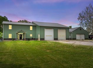 6568 E 500th Rd N, Kendallville, IN