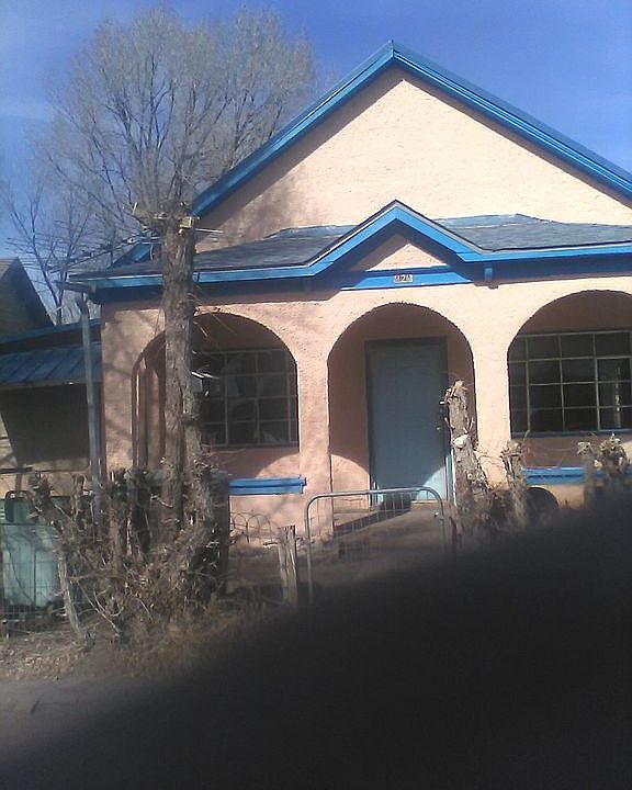 1st image of 920 Tilden St