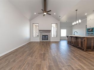 3241 Poppey Ln, Edmond, OK 73012