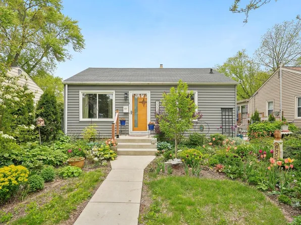 3332 South Pine AVENUE, Milwaukee, WI 53207