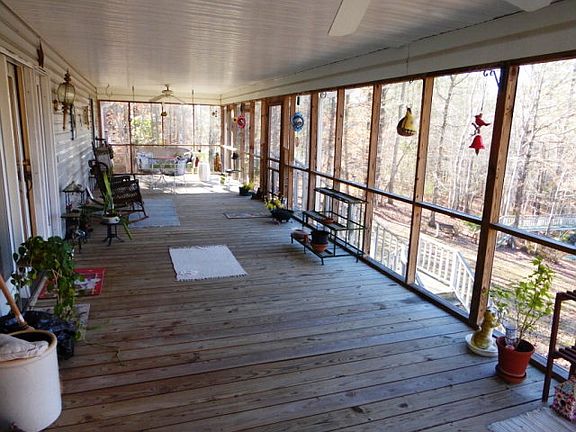 4th image of 183 Cross Creek Ct
