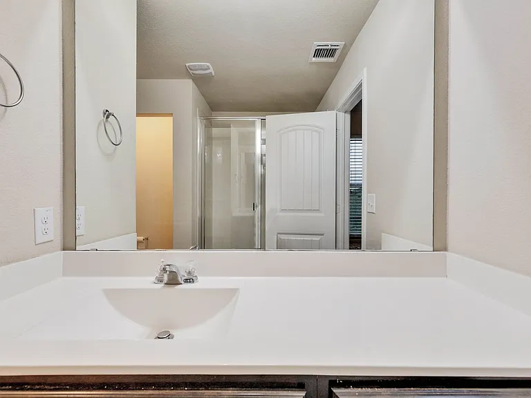 14910 Jolynn St — Photo 23