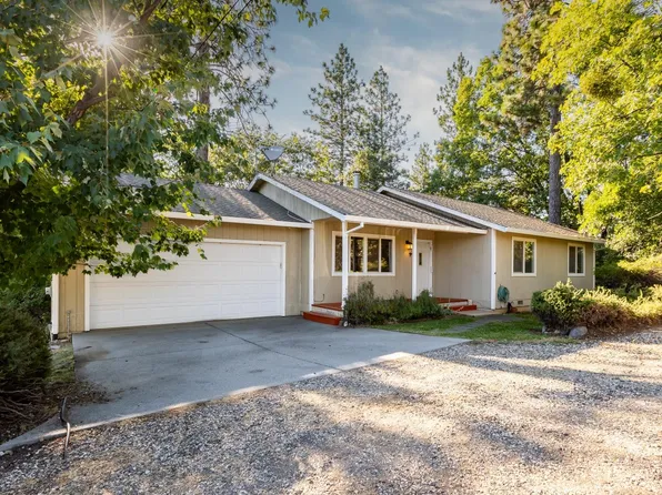 16738 Lena Ct, Grass Valley, CA 95949