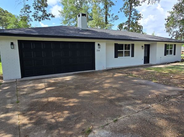 204 Dogwood Ln