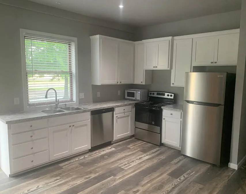 3 bed, 1250 sqft, $1,500 — Photo 3