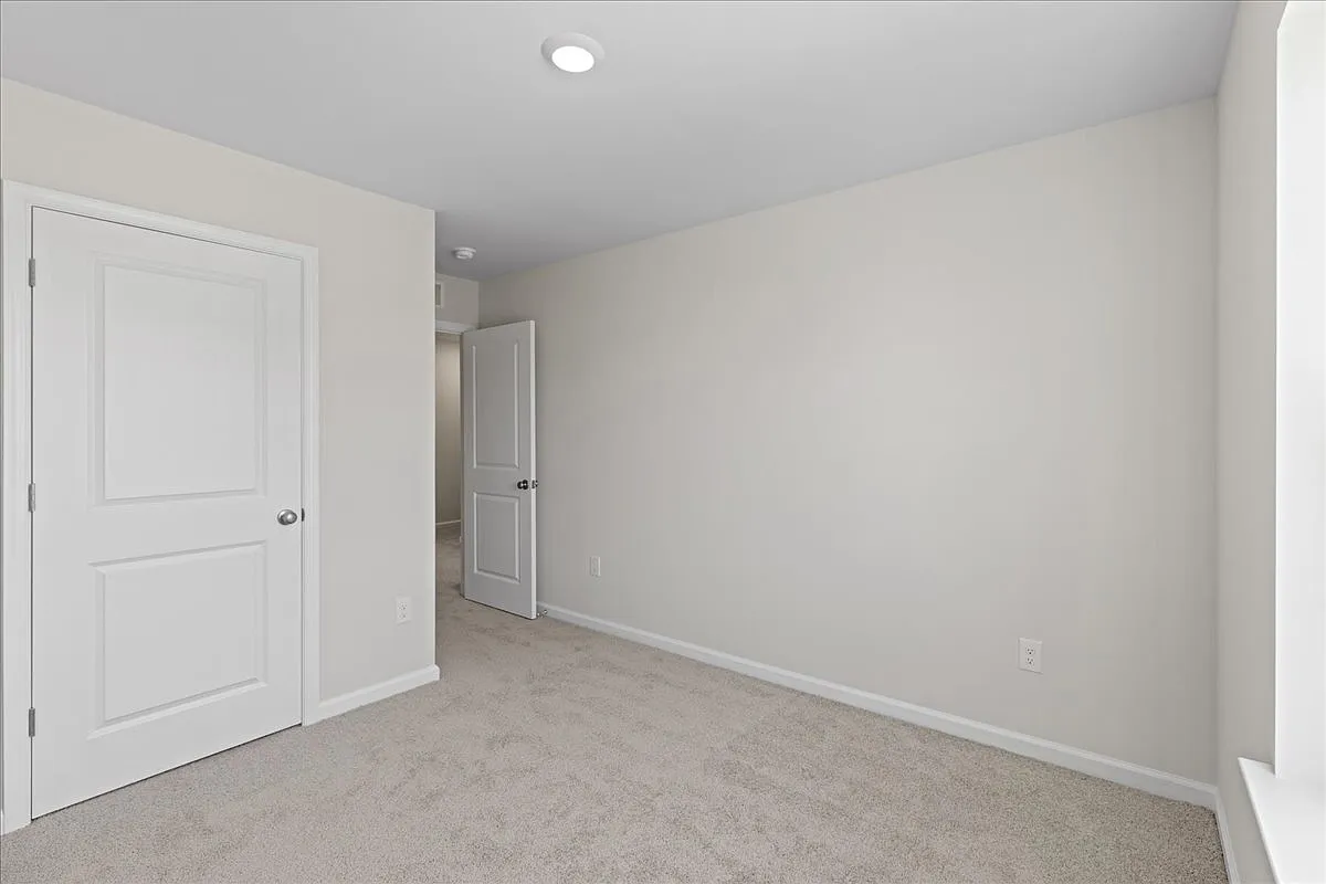 Building Photo - 113 Malibu Dr