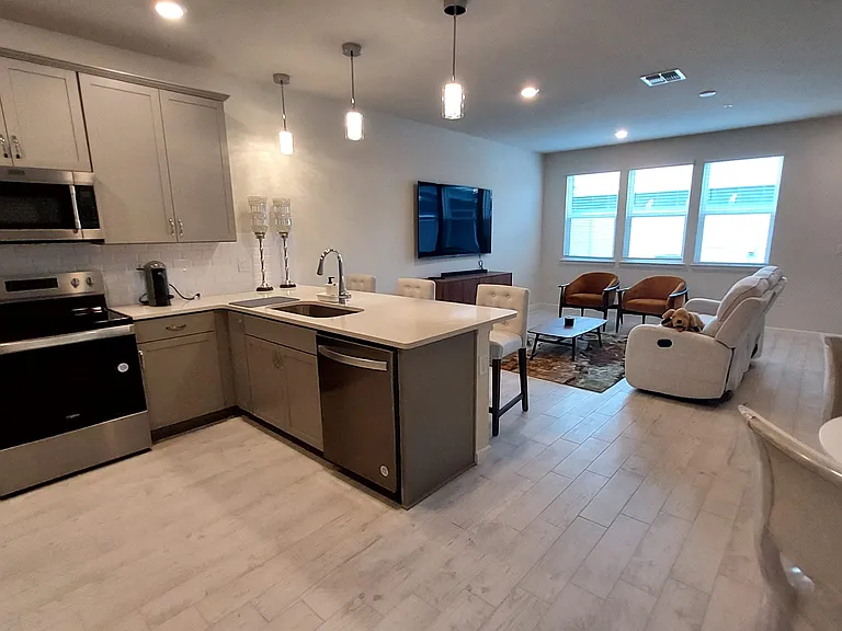 14169 Lanikai Beach Dr — Photo 8