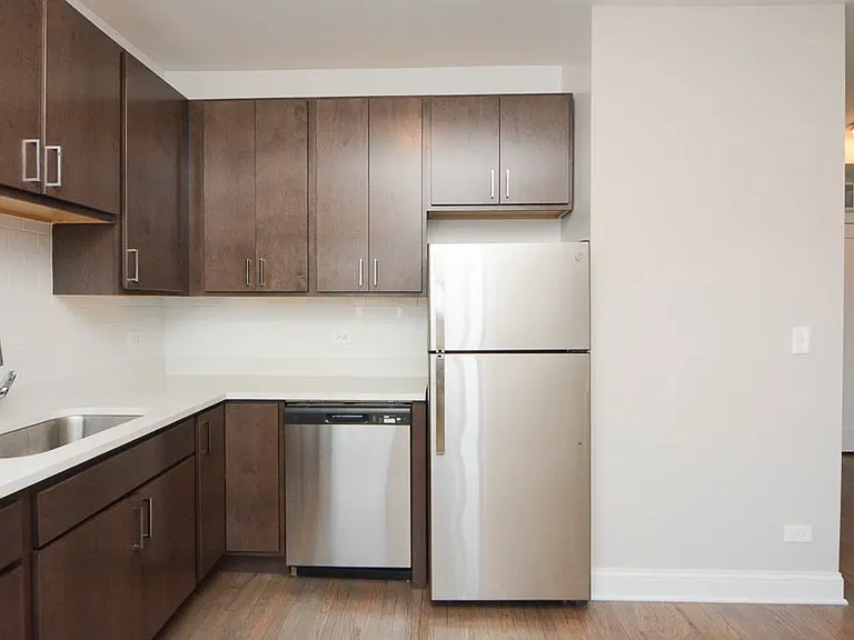 3407 W Fullerton Ave #D3 — Photo 4