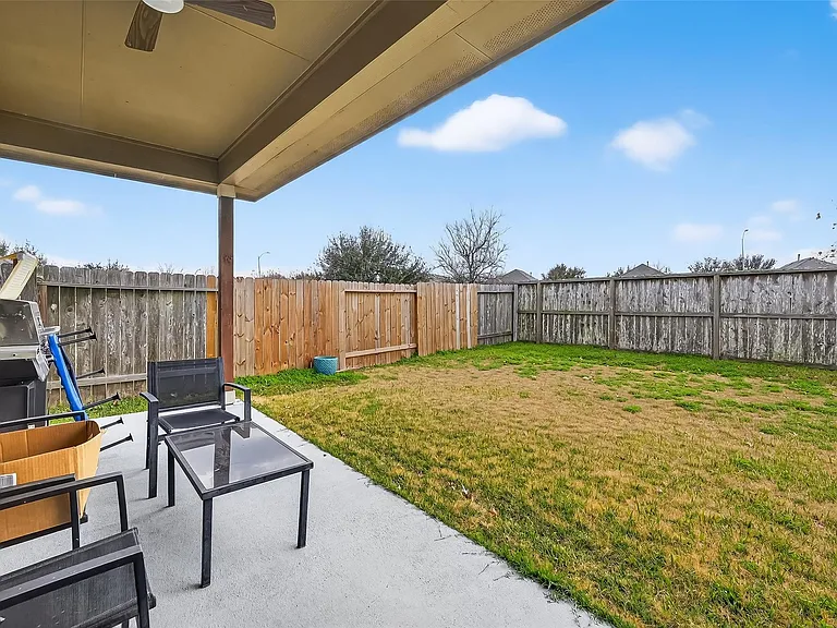 6515 Sterling Shores Ln — Photo 38