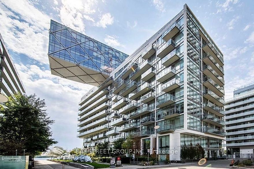 1st image of 29 Queens Quay E #727