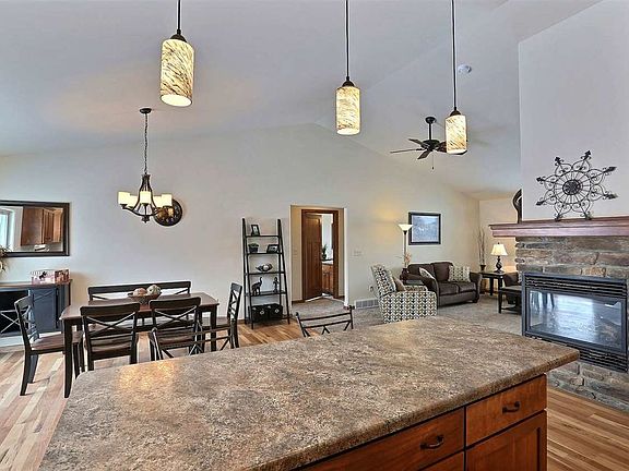 4th image of 6706 Sarissa Dr