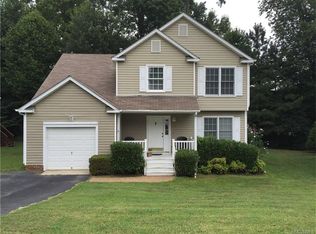 6741 Manor Gate Dr, Midlothian, VA 23112