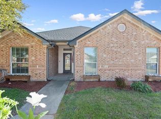 10105 Colony Dr, Waco, TX 76708