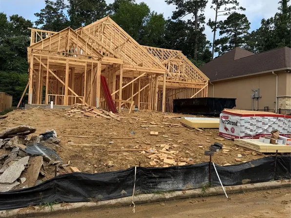 216 Blue Hill Dr, Montgomery, TX 77356