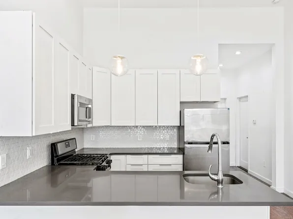 1261 Bushwick Avenue 3F image 3 of 11